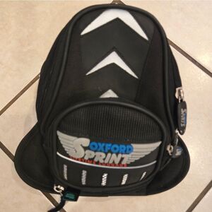 Oxford Motorcycle Magnetic Tank Bag  Like New! Sprint Sport Series